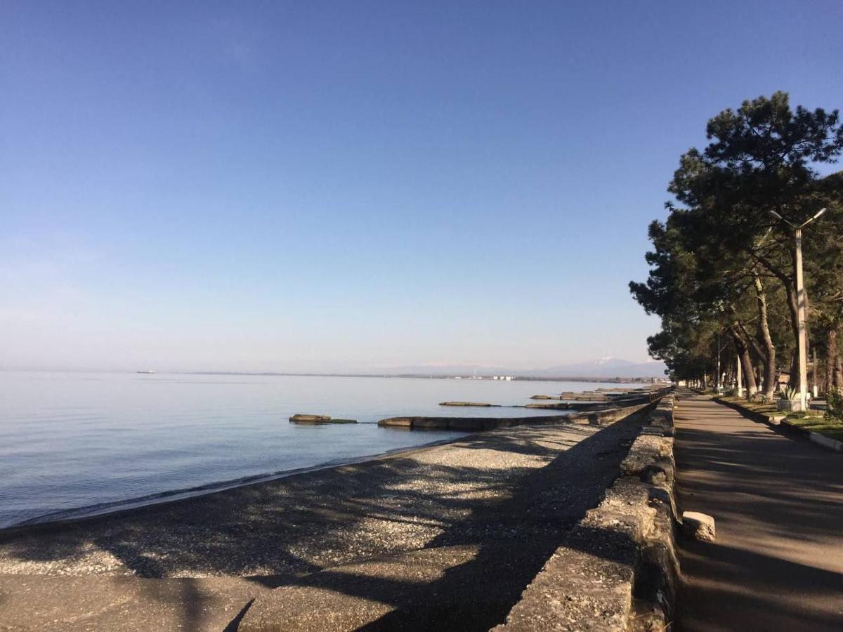 Мир Ochamchira Εξωτερικό φωτογραφία